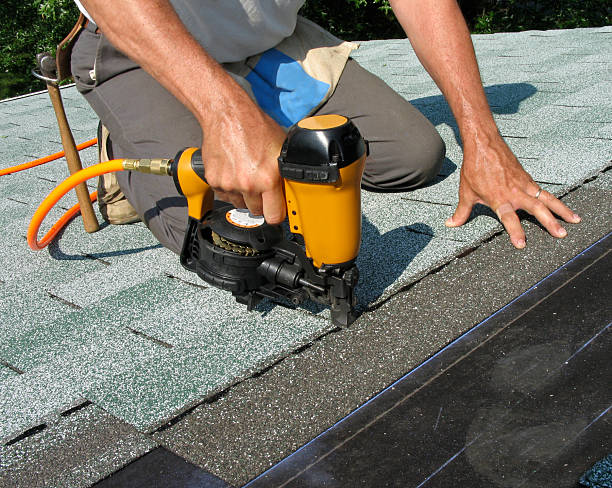 Best Roof Repair Services  in Marengo, IA
