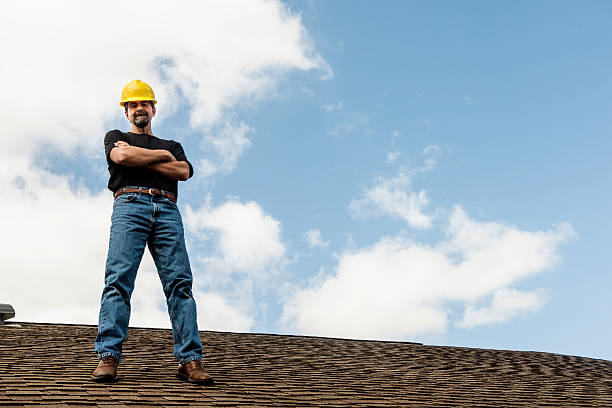 Best Roofing Contractors for Homes  in Marengo, IA