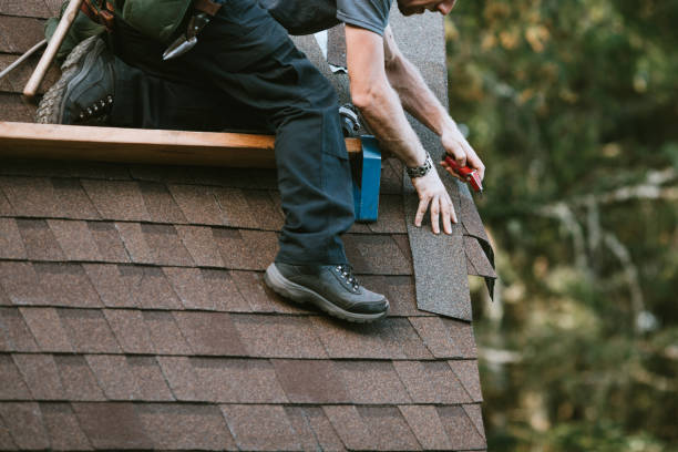 Best Roof Maintenance Services  in Marengo, IA